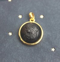 オブシディアン使用★星座のペンダントトップ　おとめ座(GL枠)　　品番： 6694