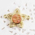 ドゥルージー　コネクトパーツ　フラワー型オレンジ　1.7cm　　品番： 10608