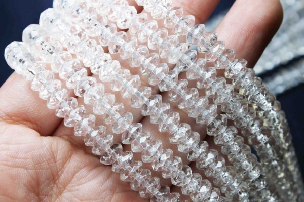 画像5: 【鑑別済み】　連　水晶　クリスタル　ソロバンカット　6mm×3mm　品番： 10341