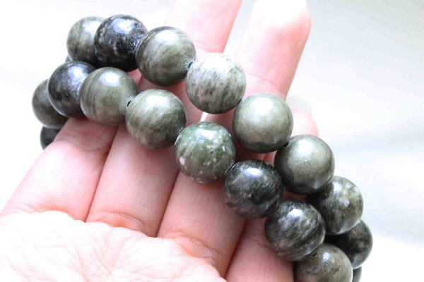 画像4: ブレスレット　バドガシュタイン鉱石　〈オーストリア産〉　グリーンカラー　11〜12mm　品番： 9426