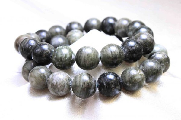 画像3: ブレスレット　バドガシュタイン鉱石　〈オーストリア産〉　グリーンカラー　11〜12mm　品番： 9426