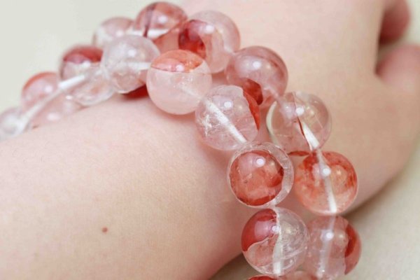 画像6: ブレス　マニカラン水晶　TOPランク　ヒマラヤ産　12mm　説明カード付属　　品番： 7040