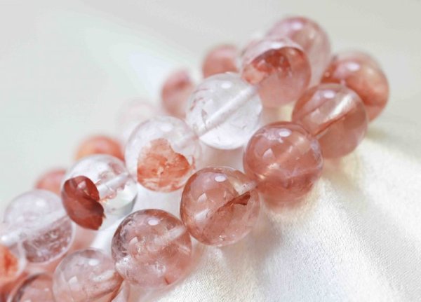 画像3: ブレス　マニカラン水晶　TOPランク　ヒマラヤ産　12mm　説明カード付属　　品番： 7040