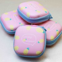 持ち運びに便利♪　パイン柄　マカロンケース　スクエア　1個　品番： 12141