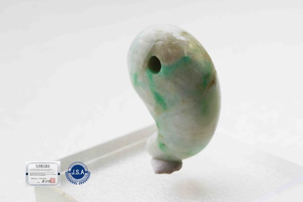 画像3: 【日本銘石】勾玉　糸魚川翡翠　グリーン　緑　12g　ヒスイ　ひすい　【一点物　希少】　品番：12238