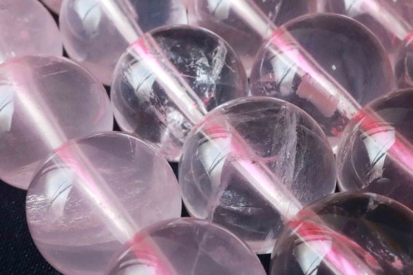 画像3: 【売切50%OFF（表示価格が割引後の金額）】連　スターローズクォーツ　癒し　幸運　魔除け　前向き　自信　魅了　丸玉 約12mm　※割引クーポン・ポイント付与対象外　品番：12266