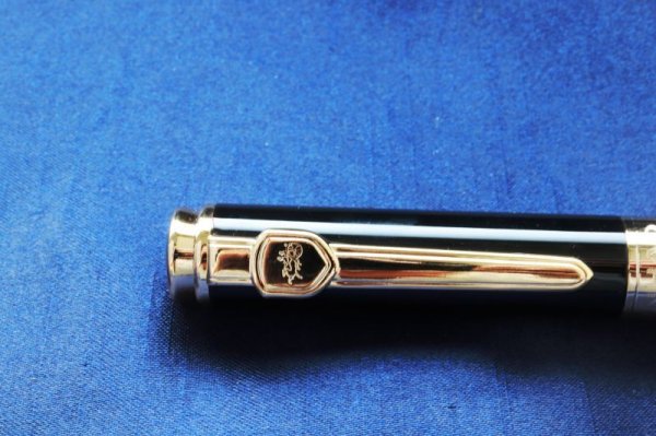 画像4: 龍王筆　飛龍　グレーカラー　風水　品番： 12353