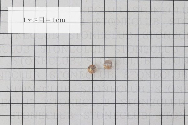 画像3: カービング　彫刻ビーズ　薔薇（縦穴）バラ　水晶　丸　8mm　金彫り　彫り石　癒し　浄化　品番： 8659