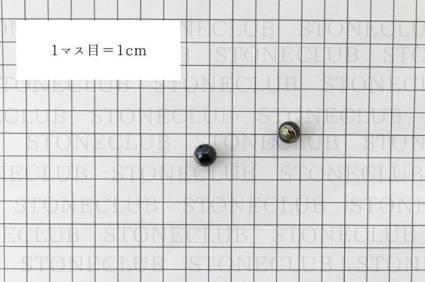 画像3: カービング　彫刻ビーズ　アマビエ　オニキス　丸　10mm　金彫り　彫り石　妖怪　生物　豊作　疫病　予言　品番：12976