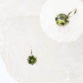 チャーム　ペリドット　プラチナ　4mm　パキスタン産　太陽の宝石　陽の気　再生　ペンダントトップ　ジュエリー　品番：13501