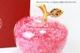 画像3: 置物　幸運のリンゴ　CZ　ピンク　桃　ジルコニアストーン　風水　開運　幸福　幸運　金運　運気上昇　幸運のアップル　彫り物　品番： 13574 (3)