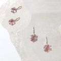 チャーム　ストロベリークォーツ　プラチナ　4mm　ブラジル産　幸運　希望　ペンダントトップ　ジュエリー　品番：13646