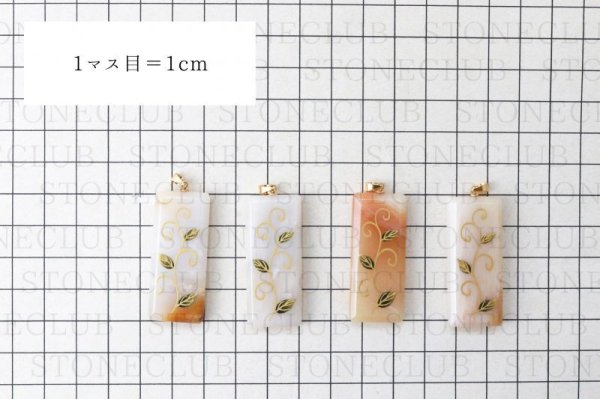 画像5: 【日本銘石×消粉蒔絵】ペンダントトップ　静岡水晶　唐草模様　スクエア型　〈静岡県〉　金粉漆蒔絵　金沢金箔　伝統工芸　浄化　厄除け　品番：13653