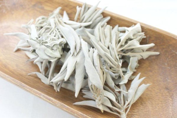 画像6: お得なセット　水晶　浄化グッズ　さざれ水晶・ベルビュレ水晶・ホワイトセージ・クリスタルチューナー　4点セット　品番： 8114