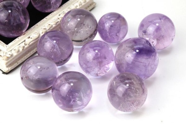画像3: 丸玉　アメジスト　1個　ブラジル産　紫　パープル　癒し　浄化　天然石　置物　品番：14122