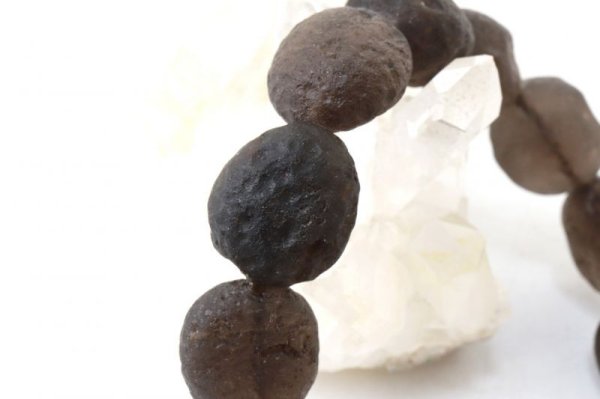 画像3: ブレス　コロンビアナイト　タンブル型　強いエネルギー　火山性天然ガラス　コロンビア産　万能の癒し　ストレス解消　免疫の強化　品番：14177