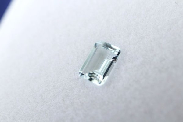 画像2: ルース　アクアマリン　約0.45ct　エメラルドカット　ブラジル産　生命　幸福　富　3月　誕生石　天然石　品番： 14899