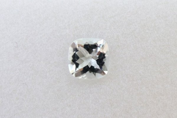 画像2: ルース　アクアマリン　約0.75ct　プリンセスカット　ブラジル産　生命　幸福　富　3月　誕生石　天然石　品番： 14900