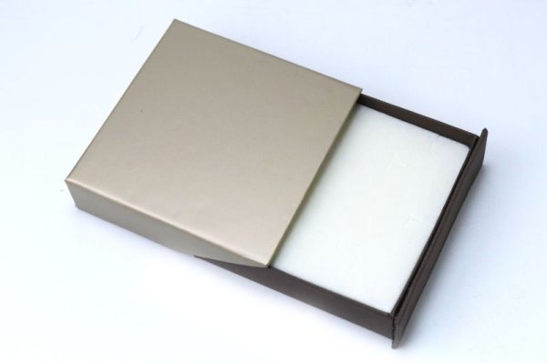 画像2: プレゼント　ブレスレットケース　ギフト　ボックス　ブラウン　ペーパーボックス　紙箱　厚紙　スポンジ付き　品番： 11162