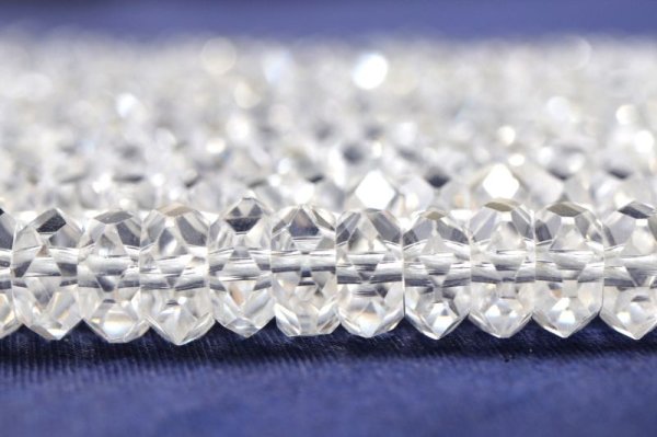 画像5: 連　クリスタル（水晶）　ソロバンカット　約7×3.5mm　ブラジル産　クォーツ　浄化　エネルギー　天然石　品番： 8254