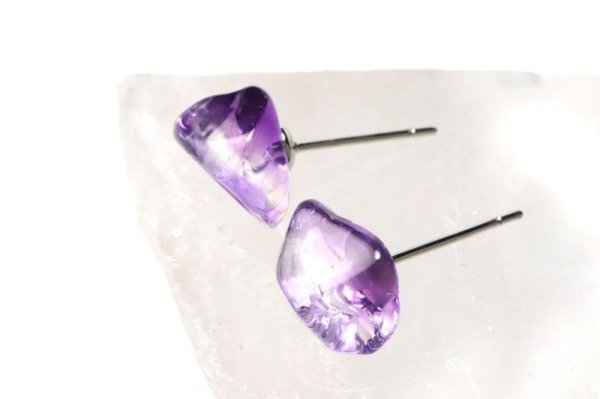 画像4: 【自社製アクセサリー10点以上でクーポン使用後30％OFF対象商品（クーポン番号：AC30）】ピアス　アメジスト　突き刺し型　レギュラー　シルバー　SV　ブラジル産　日本製　愛　守護石　ジュエリー　天然石　品番： 15108