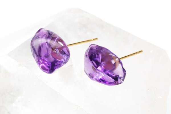 画像3: 【自社製アクセサリー10点以上でクーポン使用後30％OFF対象商品（クーポン番号：AC30）】ピアス　アメジスト　突き刺し型　ゴールド　GD　ブラジル産　日本製　愛　守護石　癒し　浄化　ジュエリー　天然石　品番： 15109