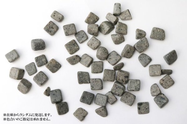 画像4: 【日本銘石】さざれ 白地六方石 〈宮城県〉 約100g パッケージ付き 変化 成長 グラウディング 品番:15224