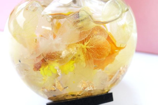 画像3: 置物　ハーバリウム　ミニリンゴ　黄　イエロー　ルチル　さざれ石入り　最強　勝負運　浄化　風水　開運　運気上昇　浄化　アップル　インテリア　品番： 15262