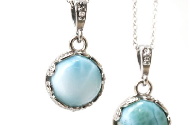 画像3: 【自社製アクセサリー10点以上でクーポン使用後30％OFF対象商品（クーポン番号：AC30）】ペンダントトップ　ラリマー　丸型　約13mm　ステンレス　ドミニカ産　日本製　不安をやわらげる　浄化　ジュエリー　天然石　※ポイント対象外　品番：15353