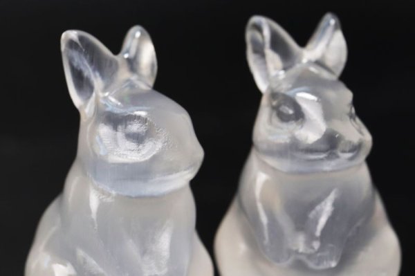 画像2: 置物　セレナイト　ウサギ　1個　ラビット　エネルギー　浄化　癒し　生命　彫り物　天然石　品番： 15445