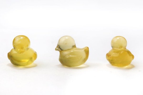 画像6: 置物　ミニ彫り物　フローライト　アヒル　1個　幸運　縁起　運を取り込む　癒し　浄化　天然石　品番： 15458