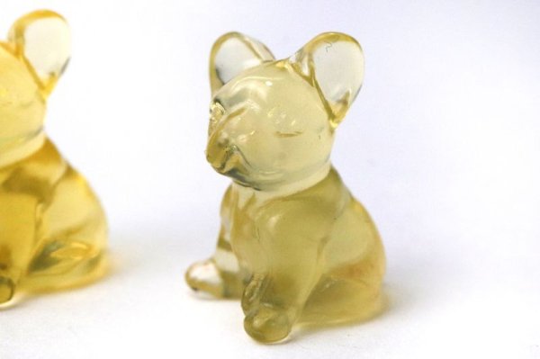 画像4: 置物　ミニ彫り物　フローライト　ブルドッグ　1個　忠義　邪気を払う　創造力　癒し　浄化　天然石　品番： 15466