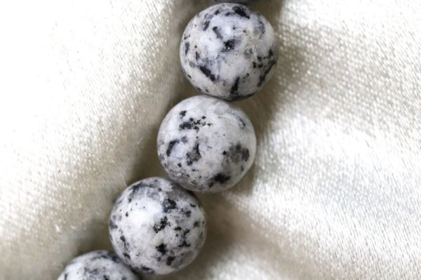 画像3: 【日本銘石】ブレス　紀山石　〈福島県〉　約8mm　願い　未来　癒し　希望　天然石　品番：15509