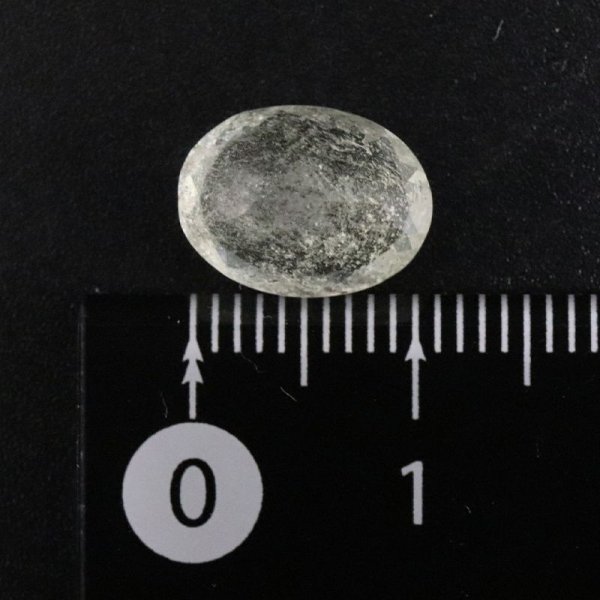 画像3: 【現品限り】　ルース　リビアングラス　オーバルカット　2.75ct　約8x12mm　リビア砂漠産　ポジティブ　直感力　ヒーリング　ジュエリー　天然石　品番： 15743