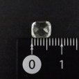 画像3: 【現品限り】　ルース　リビアングラス　シザースカット　0.8ct　約6x5mm　リビア砂漠産　日本製　ポジティブ　直感力　ヒーリング　ジュエリー　天然石　品番： 15749 (3)