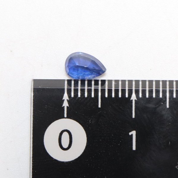 画像3: 【現品限り】　ルース　ブルーカイヤナイト　ドロップカット　0.6ct　約6mm　インド・オリッサ州産　日本製　コミュニケーション　自己表現　探求心　天然石　品番： 15772