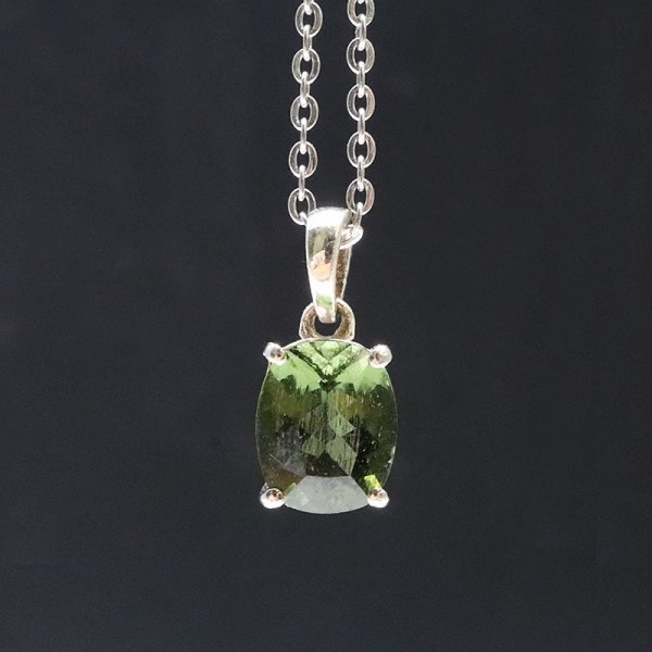 画像3: 【現品限り】ペンダントトップ　モルダバイト＜チェコ産＞　シルバー925　ケース付き　才能　能力　魔除け　厄除け　パワーストーン　天然石　品番：15916