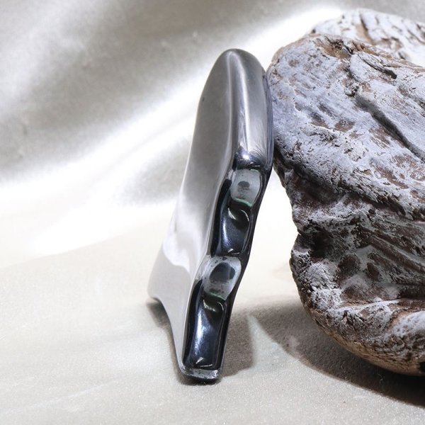 画像3: テラヘルツ　鉱石製　マッサージかっさ　約10×6cm　くし形　くぼみ無し　穴あり　健康　美容　ヒーリング　　品番：13238