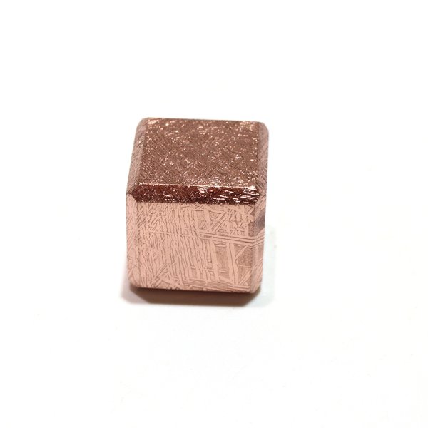 画像3: バラ石　ギベオン＜ナミビア産＞　ピンクゴールド　正方形　約12mm　穴あき　一粒売り　宇宙のパワー　隕石　パワーストーン　天然石　品番：16557