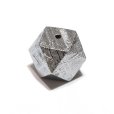 画像2: バラ石　ギベオン＜ナミビア産＞　シルバー　カット　約10mm　穴あき　一粒売り　宇宙のパワー　隕石　パワーストーン　天然石　品番：16559 (2)