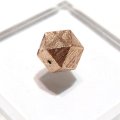 バラ石　ギベオン＜ナミビア産＞　ピンクゴールド　カット　約10mm　穴あき　一粒売り　宇宙のパワー　隕石　パワーストーン　天然石　品番：16561