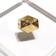 画像1: バラ石　ギベオン＜ナミビア産＞　ゴールド　カット　約8×12mm　穴あき　一粒売り　宇宙のパワー　隕石　パワーストーン　天然石　品番：16611 (1)