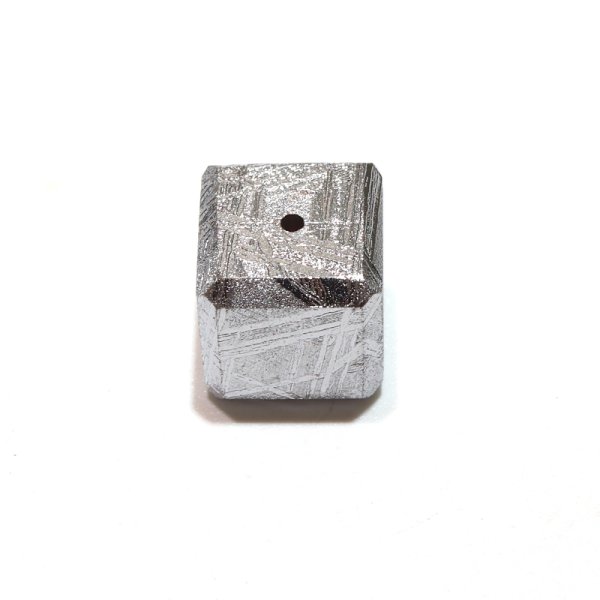 画像2: バラ石　ギベオン＜ナミビア産＞　シルバー　正方形　約10mm　穴あき　一粒売り　宇宙のパワー　隕石　パワーストーン　天然石　品番：16621