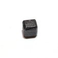 画像4: バラ石　ギベオン＜ナミビア産＞　ブラック　正方形　約6mm　穴あき　一粒売り　宇宙のパワー　隕石　パワーストーン　天然石　品番：16616 (4)