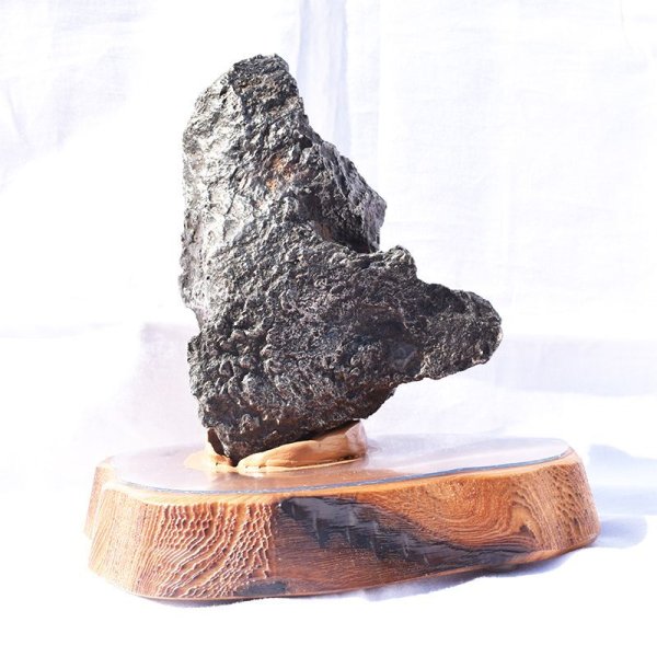 画像2: 【現品限り】置物　カンポデルシエロ隕石　アルゼンチン産　約2041g　証明書付き　隕石　空の草原　パワーストーン　天然石　※社内在庫　品番：16675