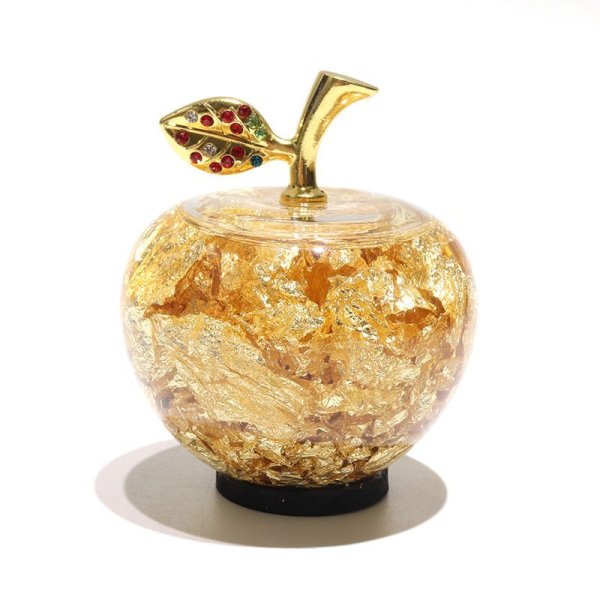 画像2: 置物　黄金のリンゴ　ミニサイズ　日本製　ミニリンゴ　金箔　 風水　開運　幸福　幸運　金運　運気上昇　幸運のアップル　彫り物　品番：16737