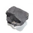 画像1: 原石　シュンガイト　ロシア産　約200g〜300g　癒し　奇跡　ブラック　浄化　パワーストーン　天然石　品番：17102 (1)