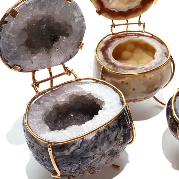 画像3: 置物　トレジャーメノウ　ブラジル産　平和　リラックス　お守り　瑪瑙　インテリア　パワーストーン　天然石　品番：17938