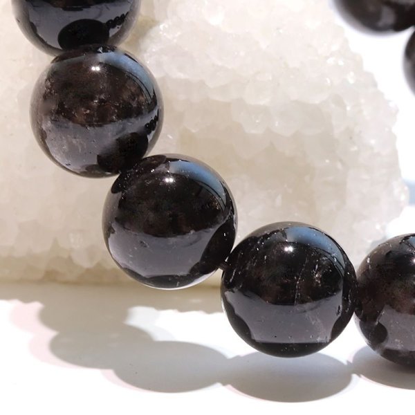 画像4: 【日本銘石】ブレス　山梨黒平黒水晶＜山梨県＞　草入り　AAランク　丸約14mm　手磨き　桐箱付き　原石付き　証明書付き　浄化　厄除け　邪気払い　パワーストーン　天然石　品番：17929