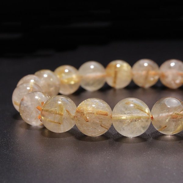画像3: ブレス　ルチルクォーツ＜ブラジル産＞　丸　約10〜10.9mm　金運　財運　ギャンブル運　パワーストーン　天然石　品番：18043